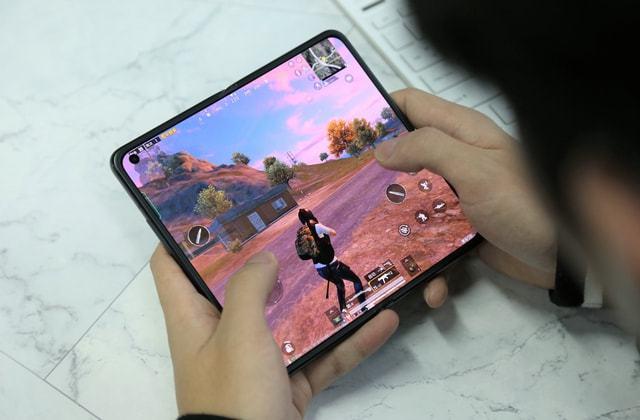 和平精英ios《HS》辅助上分如喝水